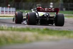 Lewis Hamilton (GBR) Mercedes W13 E Performance