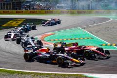 Carlos Sainz (SPA) Ferrari F1-75  

during Formula 1 Italian Grand Prix in Monza ITA, Sept 14 2022