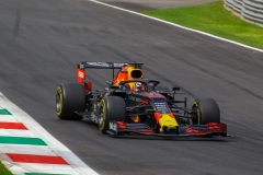 Max Verstappen (NED) Red Bull Racing RB15