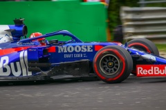 Daniil Kvyat (RUS) Scuderia Toro Rosso STR14