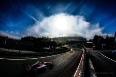 eau-rouge-gp3-nebbia-domenica-mattina